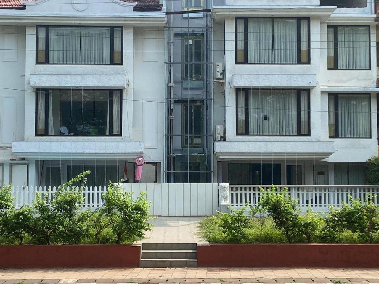 Beach Paradise Miramar Goa Panaji Exterior photo